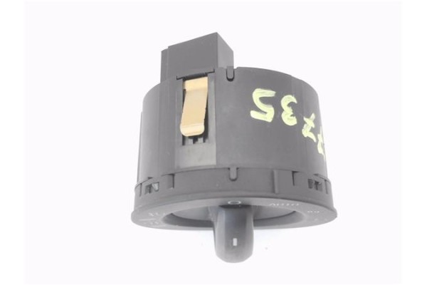 Recambio de mando de luces para audi a6 avant (4f5) 2.0 tdi referencia OEM IAM 4F2941531D  