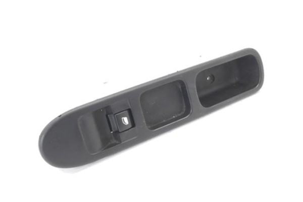 Recambio de mando elevalunas delantero derecho para peugeot 207 1.4 16v referencia OEM IAM   