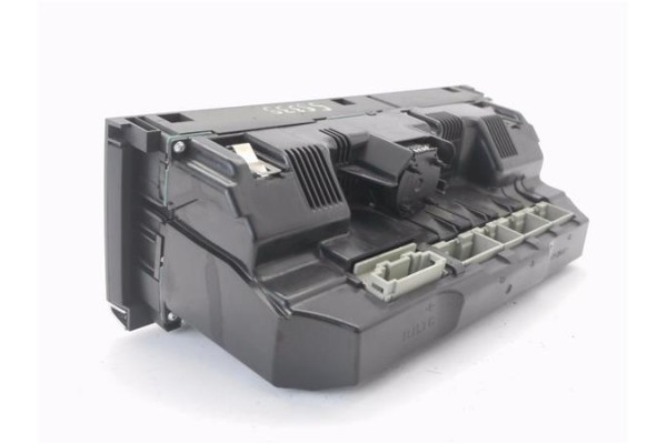 Recambio de mandos climatizador para audi a6 avant (4f5) 2.7 tdi referencia OEM IAM 4F1820043S 5HB00883306 