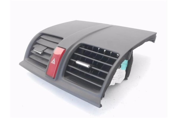 Recambio de rejilla entrada de aire para honda cr-v iii 2.0 i referencia OEM IAM 77610SWAA0  