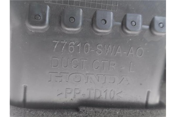 Recambio de rejilla entrada de aire para honda cr-v iii 2.0 i referencia OEM IAM 77610SWAA0  