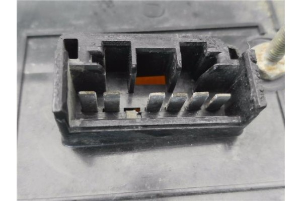 Recambio de piloto trasero izquierdo para fiat uno (146) 0.9 45 referencia OEM IAM E339086  