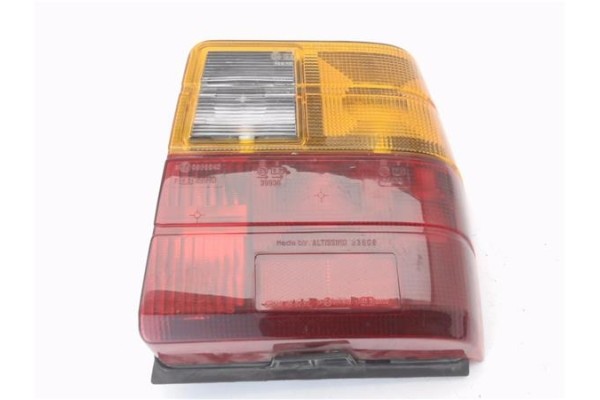 Recambio de piloto trasero derecho para fiat uno (146) 1.1 55 referencia OEM IAM 12846748  