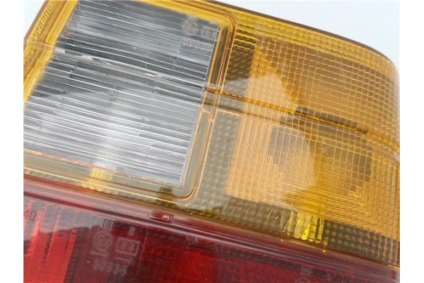 Recambio de piloto trasero derecho para fiat uno (146) 1.1 55 referencia OEM IAM 12846748  