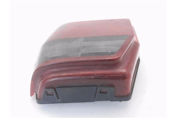 Recambio de piloto trasero derecho para fiat uno (146) 1.0 45 elba referencia OEM IAM 7640238  