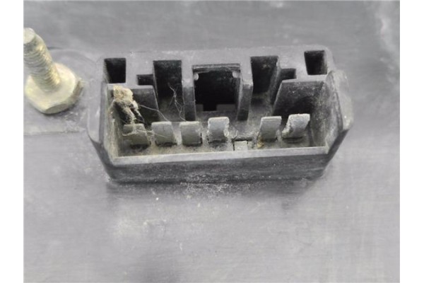 Recambio de piloto trasero derecho para fiat uno (146) 1.0 45 elba referencia OEM IAM 7640238  