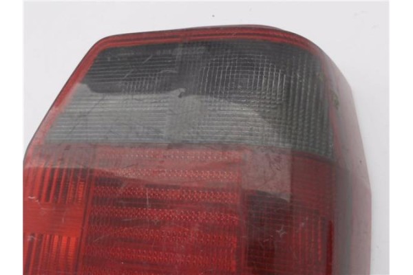 Recambio de piloto trasero derecho para fiat uno (146) 1.0 45 elba referencia OEM IAM 7640238  