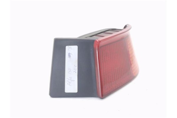 Recambio de piloto trasero derecho para alfa romeo 145 1.4 referencia OEM IAM 36380748  