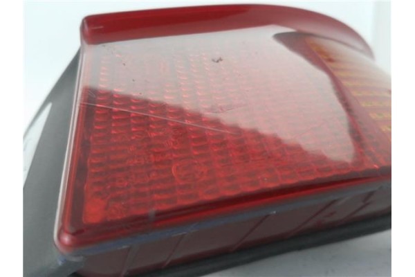 Recambio de piloto trasero derecho para alfa romeo 145 1.4 referencia OEM IAM 36380748  