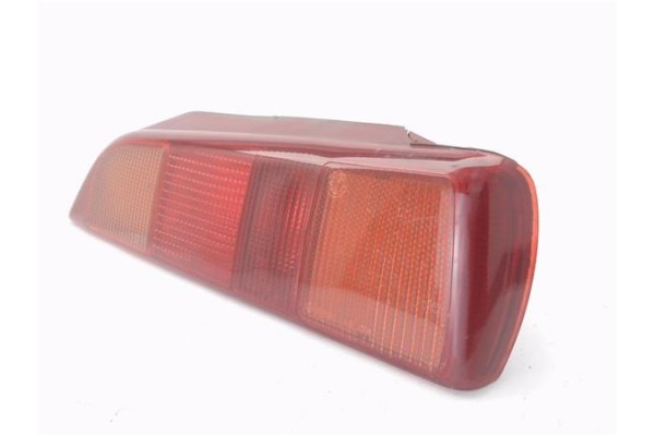 Recambio de piloto trasero derecho para alfa romeo 146 1.4 t.spark referencia OEM IAM 37180751  