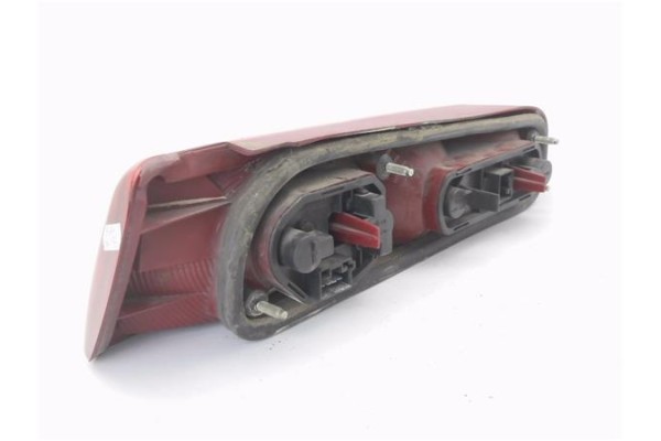 Recambio de piloto trasero derecho para alfa romeo 146 1.4 t.spark junior referencia OEM IAM 37180751 37181751 