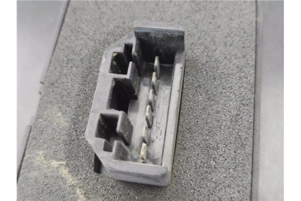 Recambio de piloto trasero izquierdo para fiat tempra (159) berlina 1.4 i.e. referencia OEM IAM 7619025  