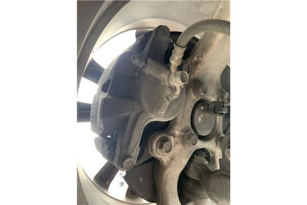 Recambio de pinza freno delantero izquierda para lexus is ii (_xe2_) 220 d (ale20) referencia OEM IAM 4775053060  