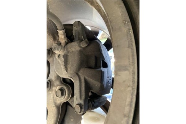 Recambio de pinza freno delantero derecha para lexus is ii (_xe2_) 220 d (ale20) referencia OEM IAM 4773053060  