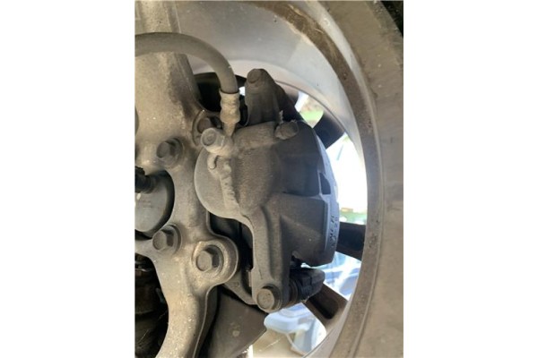 Recambio de pinza freno delantero derecha para lexus is ii (_xe2_) 220 d (ale20) referencia OEM IAM 4773053060  