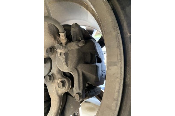 Recambio de pinza freno delantero derecha para lexus is ii (_xe2_) 220 d (ale20) referencia OEM IAM 4773053060  