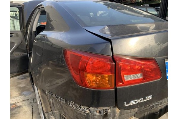 Recambio de piloto trasero izquierdo para lexus is ii (_xe2_) 220 d (ale20) referencia OEM IAM 8156153161  