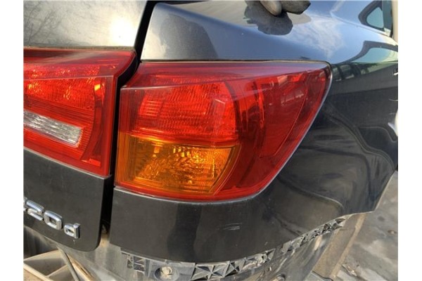 Recambio de piloto trasero derecho para lexus is ii (_xe2_) 220 d (ale20) referencia OEM IAM 8155153161  