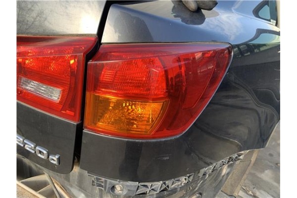 Recambio de piloto trasero derecho para lexus is ii (_xe2_) 220 d (ale20) referencia OEM IAM 8155153161  