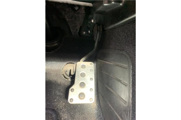 Recambio de pedal acelerador para lexus is ii (_xe2_) 220 d (ale20) referencia OEM IAM 7811053040  