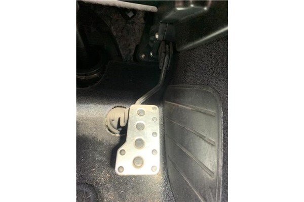 Recambio de pedal acelerador para lexus is ii (_xe2_) 220 d (ale20) referencia OEM IAM 7811053040  