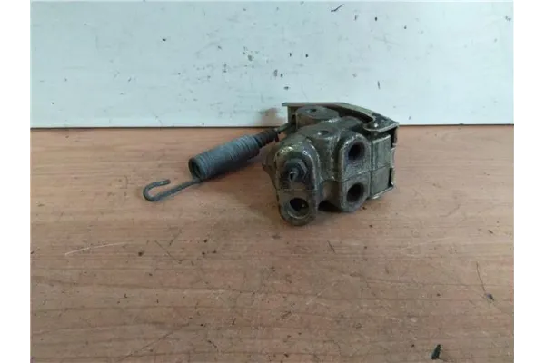 Recambio de compensador de freno para citroen saxo 1.6 vts 16v referencia OEM IAM   