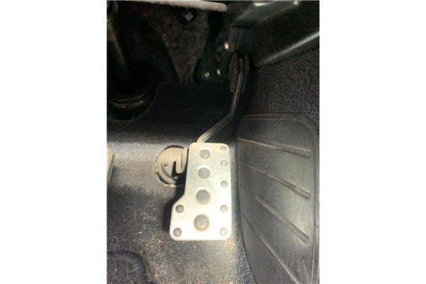 Recambio de pedal acelerador para lexus is ii (_xe2_) 220 d (ale20) referencia OEM IAM 7811053040  