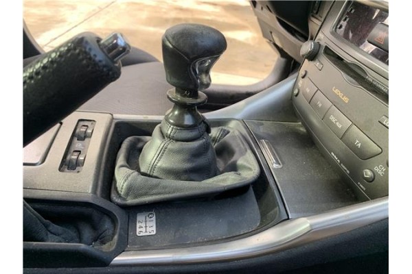 Recambio de palanca de cambio para lexus is ii (_xe2_) 220 d (ale20) referencia OEM IAM 3353053050  