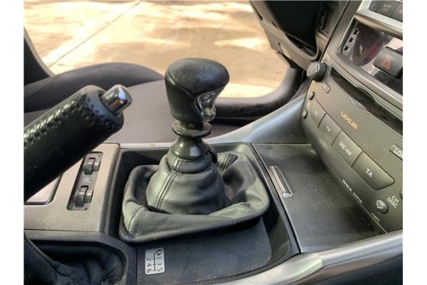 Recambio de palanca de cambio para lexus is ii (_xe2_) 220 d (ale20) referencia OEM IAM 3353053050  