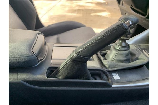 Recambio de palanca freno de mano para lexus is ii (_xe2_) 220 d (ale20) referencia OEM IAM 4621053060C0  