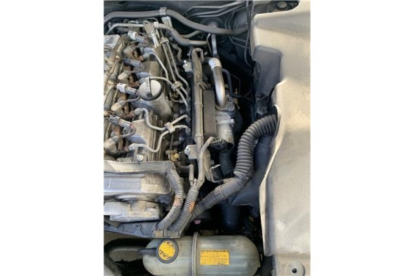 Recambio de motor completo para lexus is ii (_xe2_) 220 d (ale20) referencia OEM IAM 2AD-FHV 1900026381 