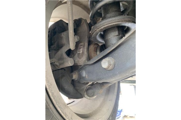 Recambio de mangueta trasero izquierda para lexus is ii (_xe2_) 220 d (ale20) referencia OEM IAM 4241030020  