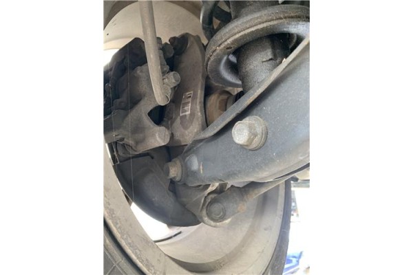 Recambio de mangueta trasero izquierda para lexus is ii (_xe2_) 220 d (ale20) referencia OEM IAM 4241030020  