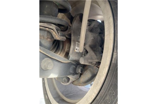 Recambio de mangueta trasero derecha para lexus is ii (_xe2_) 220 d (ale20) referencia OEM IAM 4241030020 4241030021 