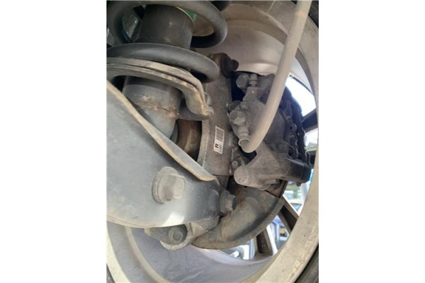 Recambio de mangueta trasero derecha para lexus is ii (_xe2_) 220 d (ale20) referencia OEM IAM 4241030020 4241030021 