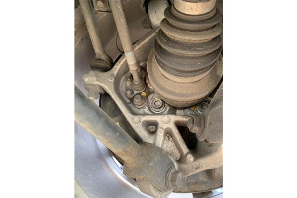 Recambio de mangueta trasero derecha para lexus is ii (_xe2_) 220 d (ale20) referencia OEM IAM 4241030020 4241030021 