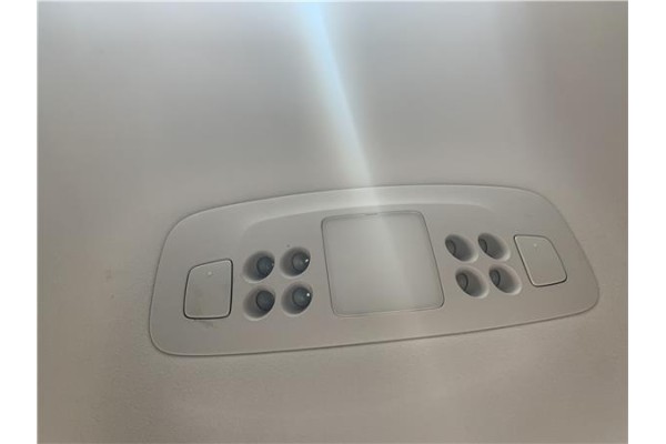 Recambio de luz trasero central techo para lexus is ii (_xe2_) 220 d (ale20) referencia OEM IAM 8136053010B0  