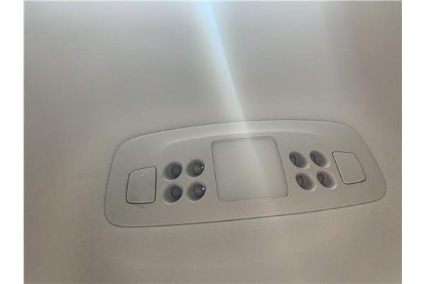 Recambio de luz trasero central techo para lexus is ii (_xe2_) 220 d (ale20) referencia OEM IAM 8136053010B0  