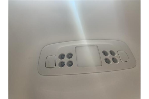 Recambio de luz trasero central techo para lexus is ii (_xe2_) 220 d (ale20) referencia OEM IAM 8136053010B0  