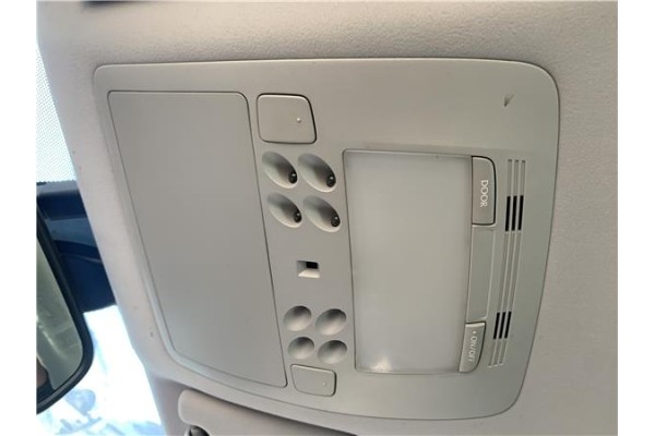 Recambio de luz delantero central techo para lexus is ii (_xe2_) 220 d (ale20) referencia OEM IAM 8126053021B0 8126053711B0 