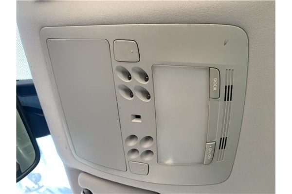 Recambio de luz delantero central techo para lexus is ii (_xe2_) 220 d (ale20) referencia OEM IAM 8126053021B0 8126053711B0 