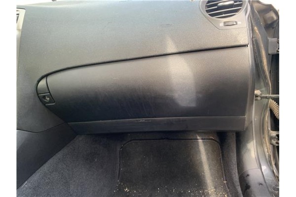 Recambio de guantera salpicadero para lexus is ii (_xe2_) 220 d (ale20) referencia OEM IAM 5555053050C0  