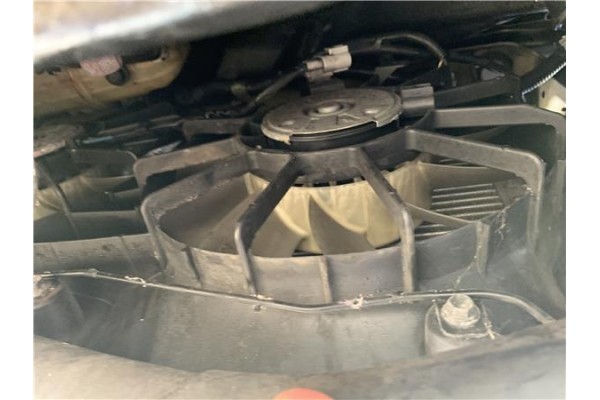 Recambio de electroventilador para lexus is ii (_xe2_) 220 d (ale20) referencia OEM IAM 1636126110 1671126120 