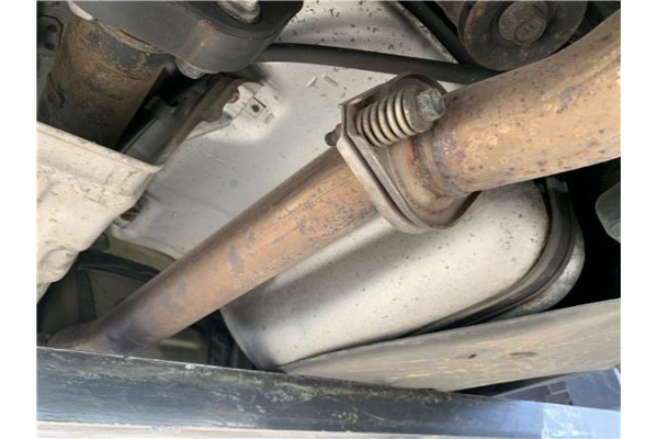 Recambio de deposito combustible para lexus is ii (_xe2_) 220 d (ale20) referencia OEM IAM 7700153100 7700153101 