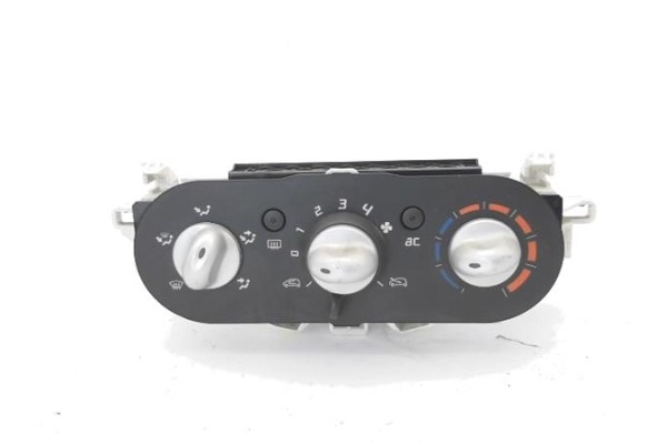 Recambio de mandos calefaccion / a.a. para renault twingo ii 1.2 16v (c06c, c06d, c06k) referencia OEM IAM   