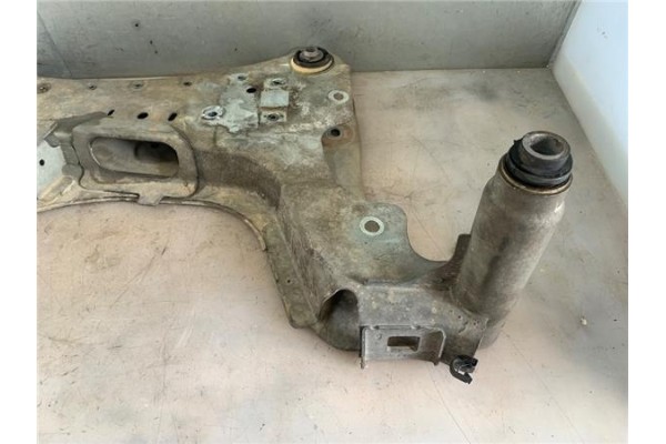 Recambio de subchasis para renault clio iii 1.5 dci (c/br1g) referencia OEM IAM 544012717RA  
