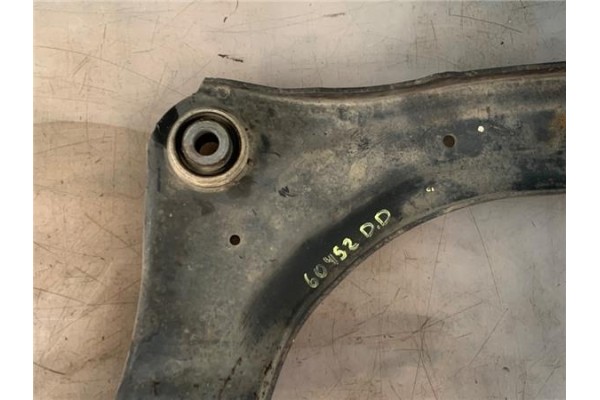 Recambio de brazo suspension delantero derecho para renault clio iii 1.5 dci (c/br1g) referencia OEM IAM   