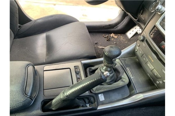 Recambio de consola para lexus is ii (_xe2_) 220 d (ale20) referencia OEM IAM 5881053040C8 5881053041C8 