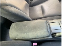 Recambio de consola para lexus is ii (_xe2_) 220 d (ale20) referencia OEM IAM 5881053040C8 5881053041C8 