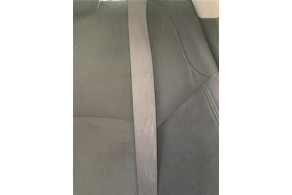 Recambio de cinturon seguridad trasero izquierdo para lexus is ii (_xe2_) 220 d (ale20) referencia OEM IAM 7337053010C3  